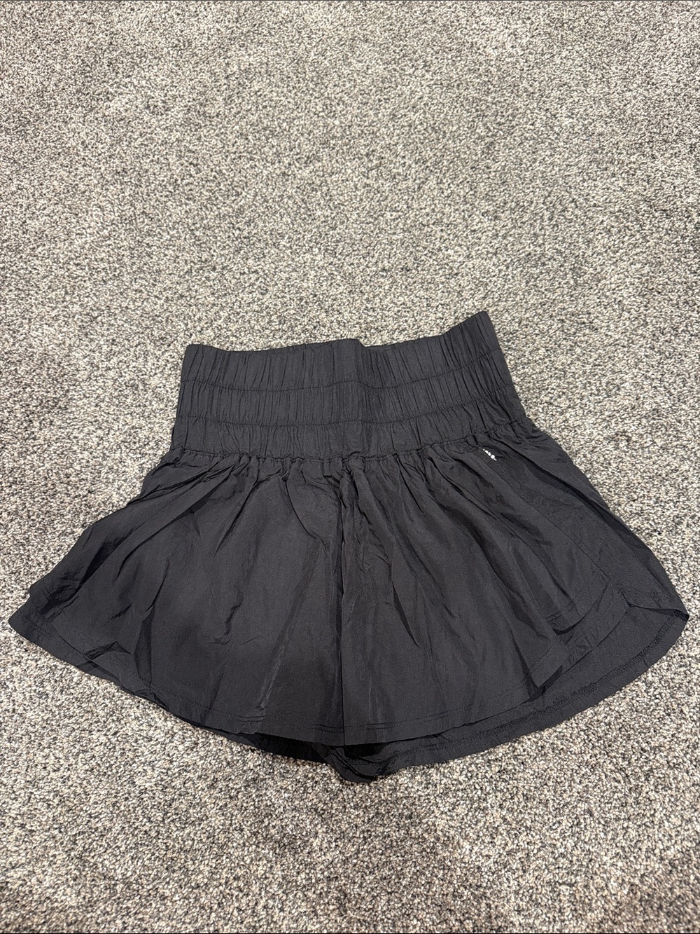 Free People Movement Size Small Black Smocked Waist Skort